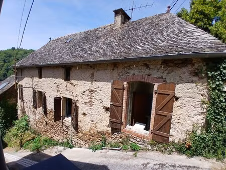 maison de village à fort potentiel