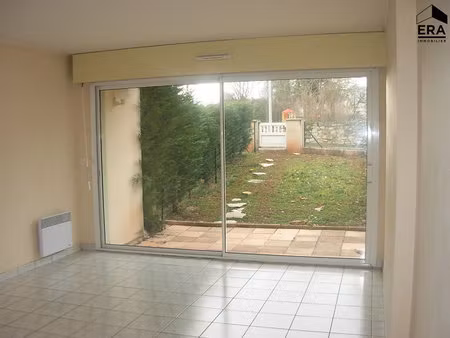appartement 3 pièces 49 m² à louer onet-le-château 12850 ? | era immobilier