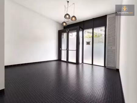 vente commerce 2 pièces 78 m² nice (06100)