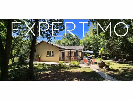 secteur boisé maison familiale 160 m2 terrain arboré de