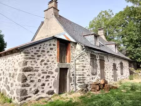 achat maison 4 pièces 103m² st bonnet de salers 15140