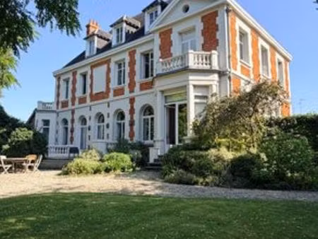 maison de luxe de 9 pièces en vente à oisy-le-verger  hauts-de-france