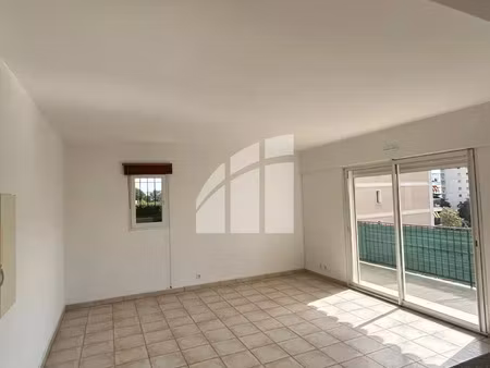 location appartement 2 pièces 51 m² à nice (06200)