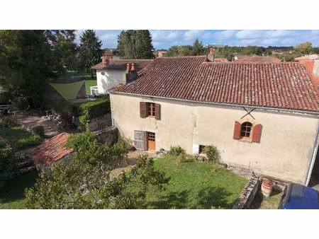 maison 7 pièces 245 m² à vendre / acheter charroux 86250 ? | era immobilier