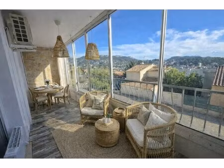 appartement 65 m2 avec jardin  terrasse  garage et parking