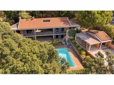 achat : maison (83820)