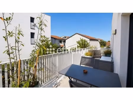 appartement 3 pièces - 69 m²