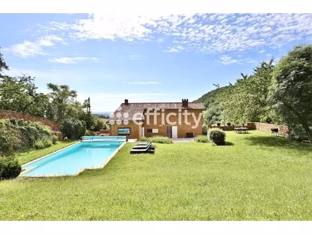 maison 7 pièces - 151 m²
