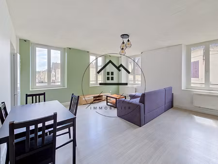 mouy appartement t2 avec 2 places de stationnement