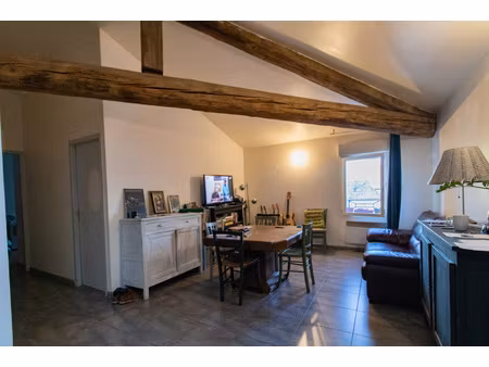 appartement t3 en très bon état  2 chambres à st andré de sa