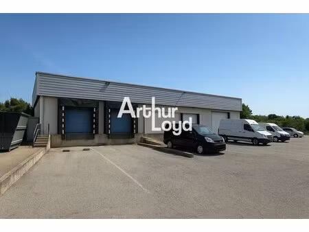 vente local d’activités puget sur argens 83480 700m²