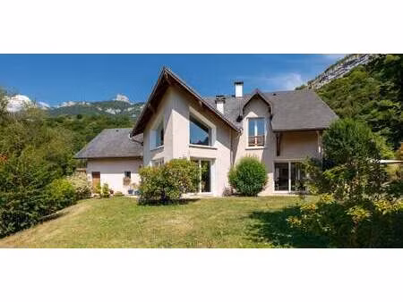 maison avec jardin chambery (73)