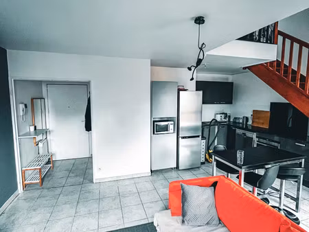 location appartement 2 pièces 45 m² à craponne (69290)