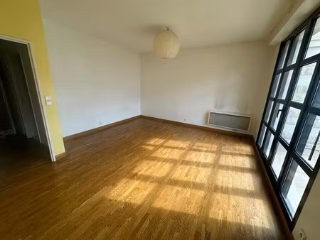 location bureaux 94 m²