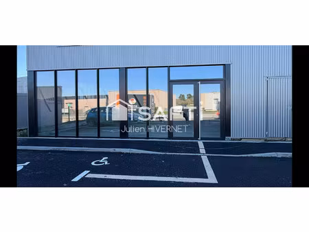 location commerce 2 pièces 215 m² à saint-martin-des-champs (29600)
