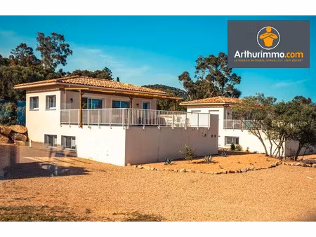 vente villa 4 pièces 100 m2 à porto-vecchio
