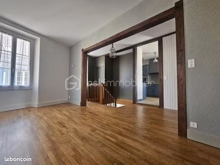 immeuble 8 pièces 380 m²