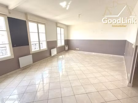 appartement 3 pièces 81 m²