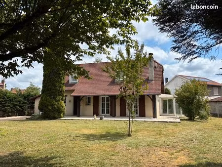 maison 4 pièces 116m²