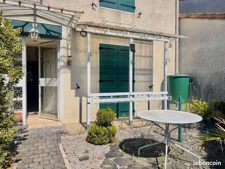 villa 4 pièces 94 m²