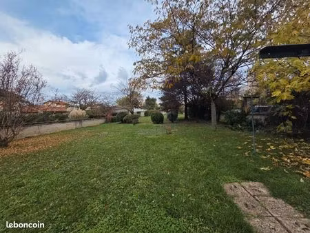 terrain 453 m² vaulx en velin