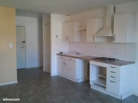 appartement 50 m2 premier étage