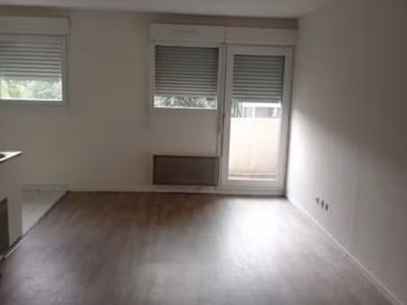 location studio t1