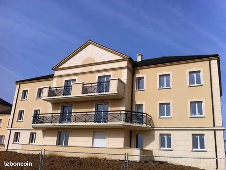appart 3 pièces 65m2 + cave + 2 parkings