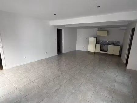 appartement t3 lumineux et rénové – petite copropriété sécurisée – croix