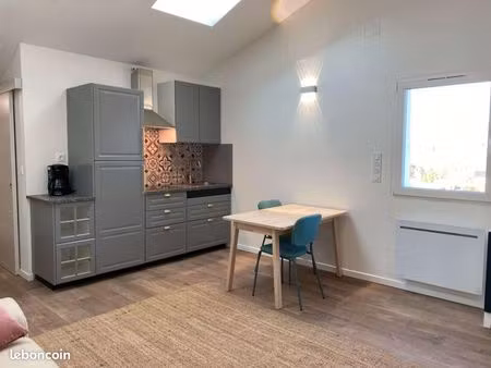 f2 meublé à rettel + parking