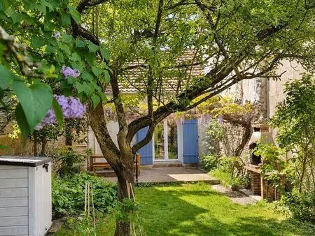 maison familiale avec jardin  dépendance et cave voûtée – épône centre-bourg