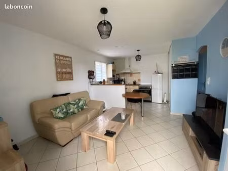 logement t2 indépendant avec terrasse (34 m²)