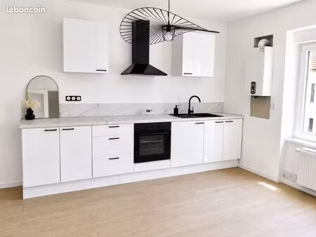 location appartement lexy