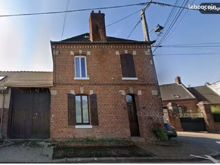 maison de caractère 101 m² – 5 chambres – jardin – parking – secteur calme proche gare