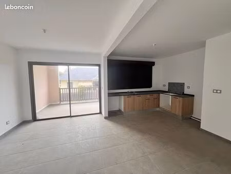 appartement 3 pièces 65 m²