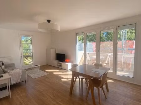 location à l'année confortable t2 meublé 57 m2