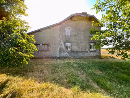 vente maison 3 pièces 80 m² neuillac (17520)
