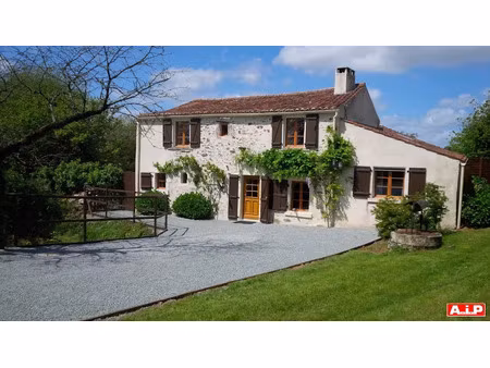vente maison 5 pièces 140 m² à mouilleron-en-pareds (85390)  173 250 €