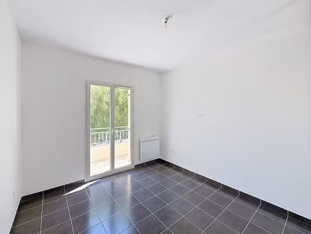 location appartement 2 pièces 48m² puget sur argens 83480