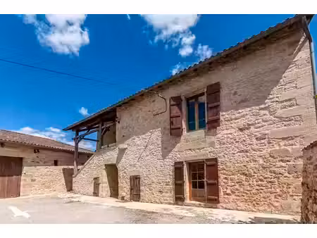 maison en pierre de 6 pièces principales