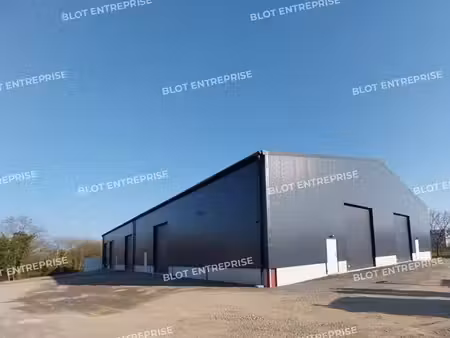 location local d’activités saint meloir des ondes 35350 110m²