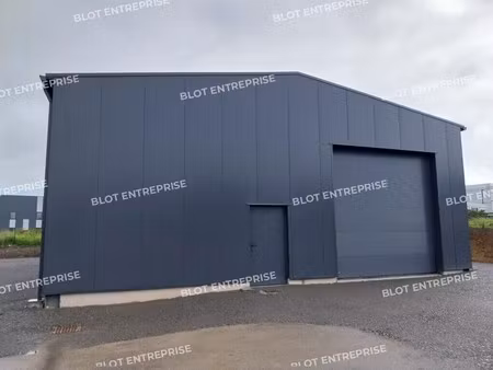location local d’activités dinard 35800 226m²