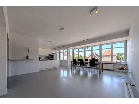 appartement te koop in zutendaal met 2 slaapkamers