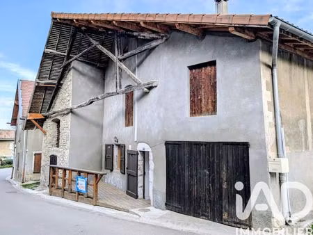 maison de village à vif (38450)