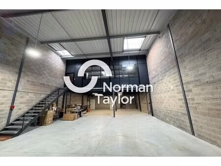 location local d’activités mauguio 34130 345m²