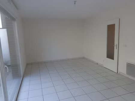 location appartement 1 pièce 32m² reims 51100