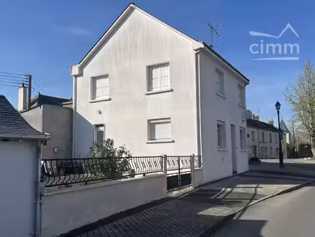 maison de bourg de 176m² environ sur le secteur de trans sur erdre