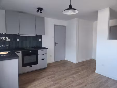 location appartement 1 pièce 24 m² à plouguerneau (29880)