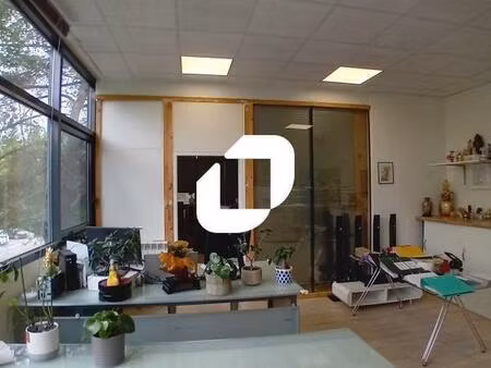 vente bureaux 101 m²