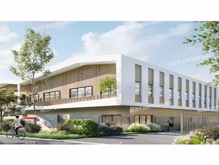 vente local d’activités carquefou 44470 1769m²